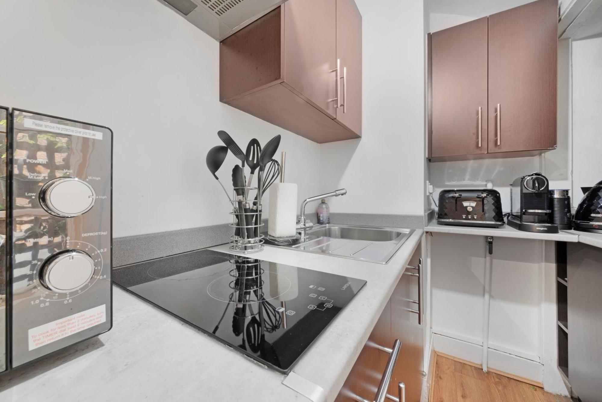 2 Bed Piccadilly Apartment 1 London Exterior photo